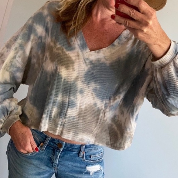 Cropped, Blue & Grey Tie Dye Top - Picture 2 of 8